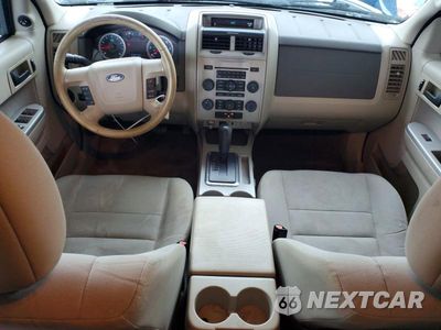 Zdjęcie 8 z 13 samochodu: 2012 FORD ESCAPE XLT VIN:1FMCU0D74CKB57513 - miniatura