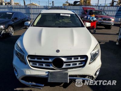 Piąte zdjęcie samochodu w środku: 2018 MERCEDES-BENZ GLA 250 VIN:WDCTG4EB9JJ403202 - miniatura