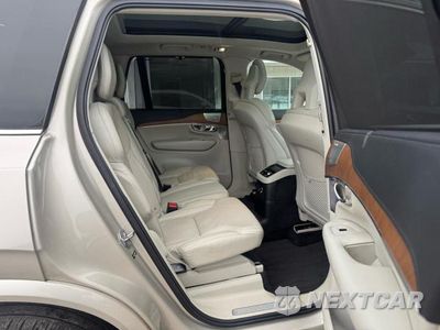Zdjęcie 6 z 14 samochodu: 2016 VOLVO XC90 T8 VIN:YV4BC0PL9G1048520 - miniatura