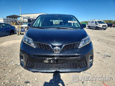 Piąte zdjęcie samochodu w środku: 2018 TOYOTA SIENNA SE 8-PASSENGER VIN:5TDXZ3DC2JS955438 - miniatura