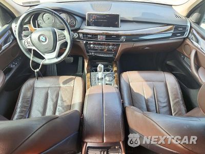 Zdjęcie 8 z 13 samochodu: 2014 BMW X5 XDRIVE35I VIN:5UXKR0C50E0K43707 - miniatura