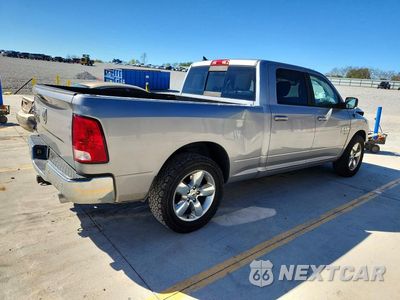 Trzecie zdjęcie samochodu z tyłu: 2019 RAM 1500 CLASSIC SLT VIN:1C6RR6TT1KS653909 - miniatura