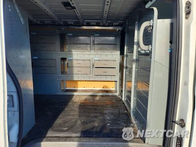 Zdjęcie 11 z 13 samochodu: 2018 NISSAN NV 2500 HD SV VIN:1N6BF0KY1JN816176 - miniatura