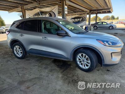 Czwarte zdjęcie samochodu z boku: 2022 FORD ESCAPE SE VIN:1FMCU9G69NUA83777 - miniatura