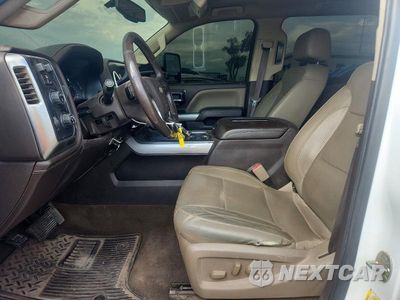 Zdjęcie 7 z 12 samochodu: 2018 CHEVROLET SILVERADO K2500 HEAVY DUTY LTZ VIN:1GC1KWEYXJF219272 - miniatura