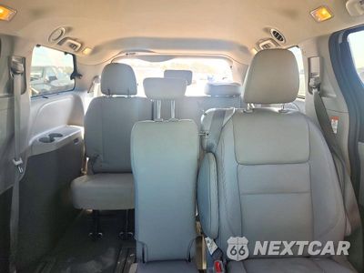 Zdjęcie 10 z 14 samochodu: 2020 TOYOTA SIENNA XLE 8-PASSENGER VIN:5TDYZ3DC3LS060886 - miniatura