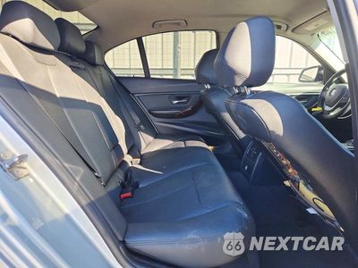 Zdjęcie 10 z 12 samochodu: 2014 BMW 328 I SULEV VIN:WBA3C1C51EK115734 - miniatura
