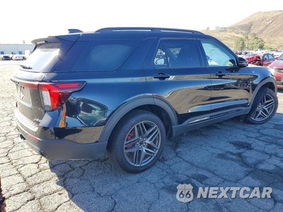 Trzecie zdjęcie samochodu z tyłu: 2026 FORD EXPLORER ST-LINE VIN:1FMUK8KH0TGA78315 - miniatura