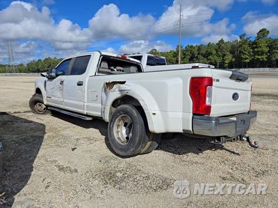 Drugie zdjęcie samochodu z przodu: 2019 FORD F350 SUPER DUTY VIN:1FT8W3CT1KEC66075 - miniatura