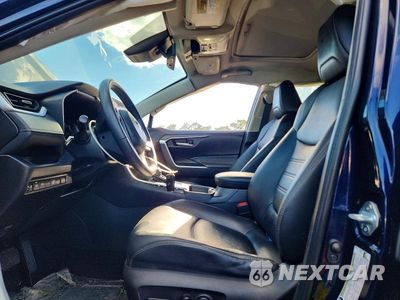 Zdjęcie 7 z 13 samochodu: 2024 TOYOTA RAV4 XLE PREMIUM VIN:2T3A1RFV7RW427290 - miniatura