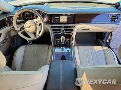 Zdjęcie 8 z 13 samochodu: 2020 BENTLEY FLYING SPUR VIN:SCBBB6ZG7LC082479 - miniatura