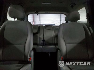 Zdjęcie 10 z 13 samochodu: 2021 KIA SEDONA LX VIN:KNDMB5C1XM6673734 - miniatura