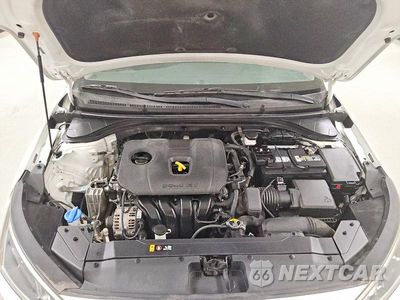Zdjęcie 11 z 13 samochodu: 2020 HYUNDAI ELANTRA VALUE EDITION VIN:5NPD84LF4LH551198 - miniatura