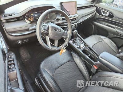 Zdjęcie 8 z 13 samochodu: 2024 JEEP COMPASS LATITUDE VIN:3C4NJDBN9RT166133 - miniatura