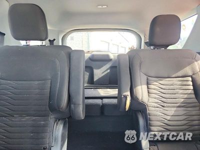 Zdjęcie 10 z 13 samochodu: 2021 FORD EXPLORER XLT VIN:1FMSK7DH5MGC36762 - miniatura