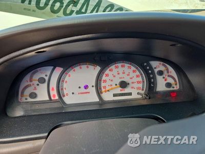 Zdjęcie 9 z 12 samochodu: 2001 TOYOTA TUNDRA SR5 VIN:5TBBT44101S203729 - miniatura