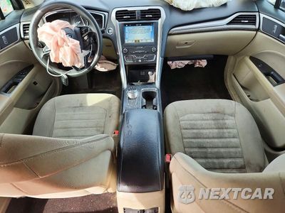Zdjęcie 8 z 12 samochodu: 2019 FORD FUSION SE VIN:3FA6P0LU2KR189893 - miniatura