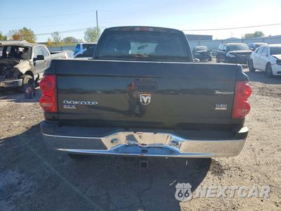 Zdjęcie 6 z 12 samochodu: 2005 DODGE DAKOTA QUAD SLT VIN:1D7HE48N45S365519 - miniatura