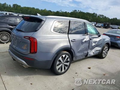 Trzecie zdjęcie samochodu z tyłu: 2020 KIA TELLURIDE EX VIN:5XYP34HC3LG054791 - miniatura