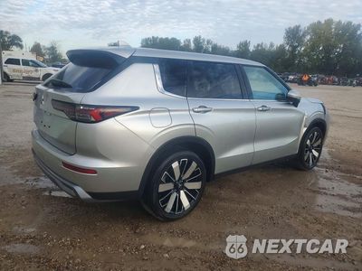 Trzecie zdjęcie samochodu z tyłu: 2025 MITSUBISHI OUTLANDER SE AWD VIN:JA4J4VA86SZ046998 - miniatura