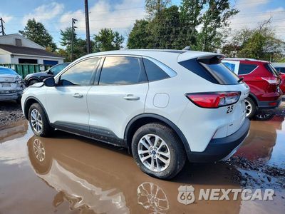 Drugie zdjęcie samochodu z przodu: 2022 FORD ESCAPE SE VIN:1FMCU9G64NUA84321 - miniatura