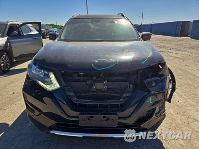 Piąte zdjęcie samochodu w środku: 2019 NISSAN ROGUE SV VIN:JN8AT2MV8KW381257 - miniatura