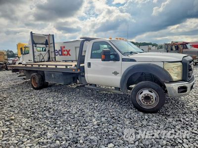 Czwarte zdjęcie samochodu z boku: 2016 FORD F550 SUPER DUTY VIN:1FDUF5GT7GED30238 - miniatura