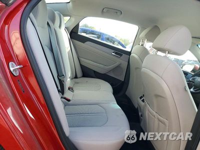 Zdjęcie 10 z 12 samochodu: 2019 HYUNDAI SONATA SEL VIN:5NPE34AFXKH729118 - miniatura