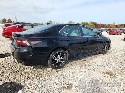 Trzecie zdjęcie samochodu z tyłu: 2022 TOYOTA CAMRY SE VIN:4T1G11AK9NU661085 - miniatura