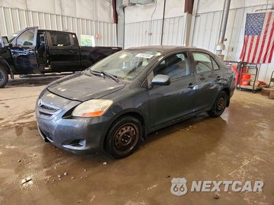 2007 TOYOTA YARIS BASE JTDBT923071060148 - główne zdjęcie licytacji z USA - miniatura