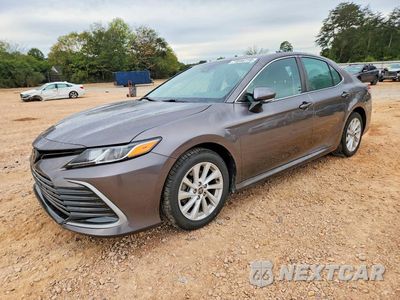 2021 TOYOTA CAMRY LE 4T1C11AK4MU611594 - główne zdjęcie licytacji z USA - miniatura