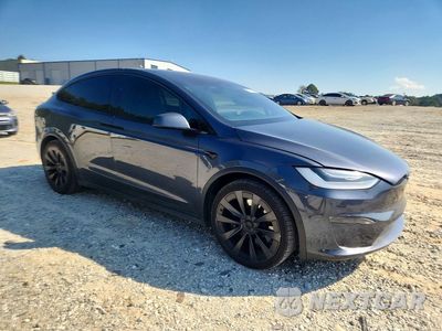 Czwarte zdjęcie samochodu z boku: 2022 TESLA MODEL X VIN:7SAXCBE69NF355985 - miniatura