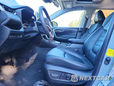 Zdjęcie 7 z 13 samochodu: 2022 TOYOTA RAV4 XLE PREMIUM VIN:2T3A1RFV5NW313573 - miniatura