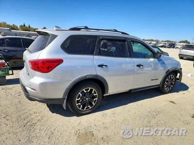 Trzecie zdjęcie samochodu z tyłu: 2019 NISSAN PATHFINDER SV VIN:5N1DR2MN9KC633991 - miniatura