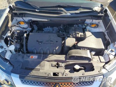 Zdjęcie 12 z 13 samochodu: 2018 MITSUBISHI OUTLANDER SE VIN:JA4AZ3A32JZ070899 - miniatura