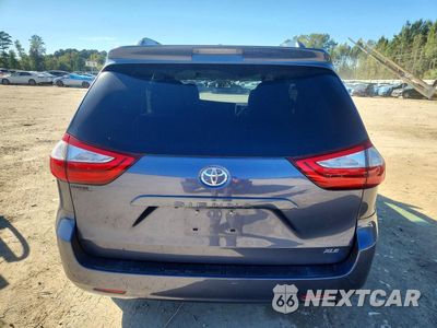 Zdjęcie 6 z 13 samochodu: 2016 TOYOTA SIENNA XLE 8-PASSENGER VIN:5TDYK3DC8GS748201 - miniatura