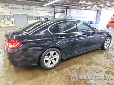 Trzecie zdjęcie samochodu z tyłu: 2013 BMW 528 XI VIN:WBAXH5C51DD109784 - miniatura