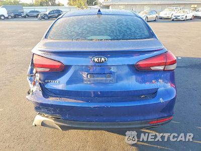Zdjęcie 6 z 12 samochodu: 2017 KIA FORTE S VIN:3KPFL4A79HE022876 - miniatura