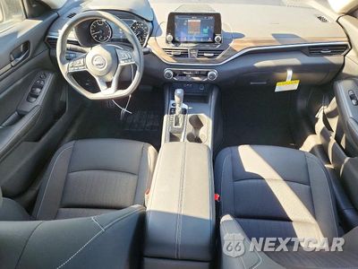 Zdjęcie 8 z 12 samochodu: 2026 NISSAN ALTIMA SV VIN:1N4BL4DVXTN342596 - miniatura