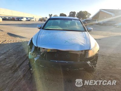 Piąte zdjęcie samochodu w środku: 2009 HONDA ACCORD EXL VIN:1HGCP26849A040995 - miniatura