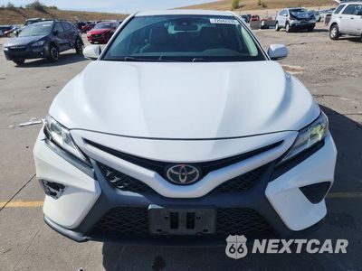 Piąte zdjęcie samochodu w środku: 2020 TOYOTA CAMRY SE VIN:4T1G11BK0LU004543 - miniatura