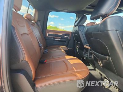 Zdjęcie 10 z 12 samochodu: 2021 RAM 2500 LONGHORN VIN:3C6UR5GL2MG626792 - miniatura