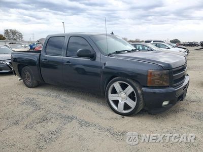 Czwarte zdjęcie samochodu z boku: 2010 CHEVROLET SILVERADO C1500 LT VIN:3GCRCSE06AG285805 - miniatura