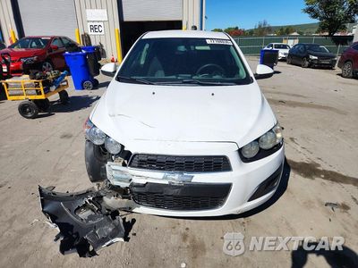 Piąte zdjęcie samochodu w środku: 2015 CHEVROLET SONIC LT VIN:1G1JC6SH6F4166924 - miniatura