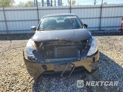 Piąte zdjęcie samochodu w środku: 2019 NISSAN VERSA SV VIN:3N1CN7AP2KL839241 - miniatura