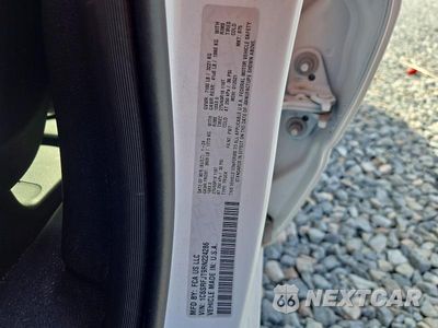 Zdjęcie 12 z 12 samochodu: 2024 RAM 1500 LARAMIE VIN:1C6SRFJT9RN224286 - miniatura