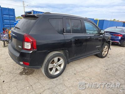 Trzecie zdjęcie samochodu z tyłu: 2014 JEEP COMPASS LATITUDE VIN:1C4NJDEB4ED507214 - miniatura