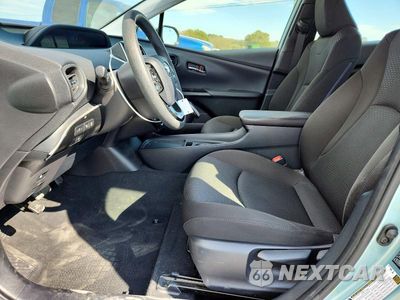 Zdjęcie 7 z 12 samochodu: 2019 TOYOTA PRIUS LE VIN:JTDKARFU3K3074048 - miniatura