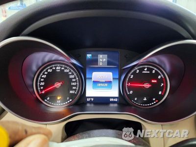 Zdjęcie 9 z 13 samochodu: 2018 MERCEDES-BENZ GLC 300 4MATIC VIN:WDC0G4KB2JV070616 - miniatura