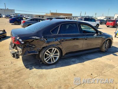 Trzecie zdjęcie samochodu z tyłu: 2018 VOLKSWAGEN PASSAT S VIN:1VWAA7A36JC033648 - miniatura